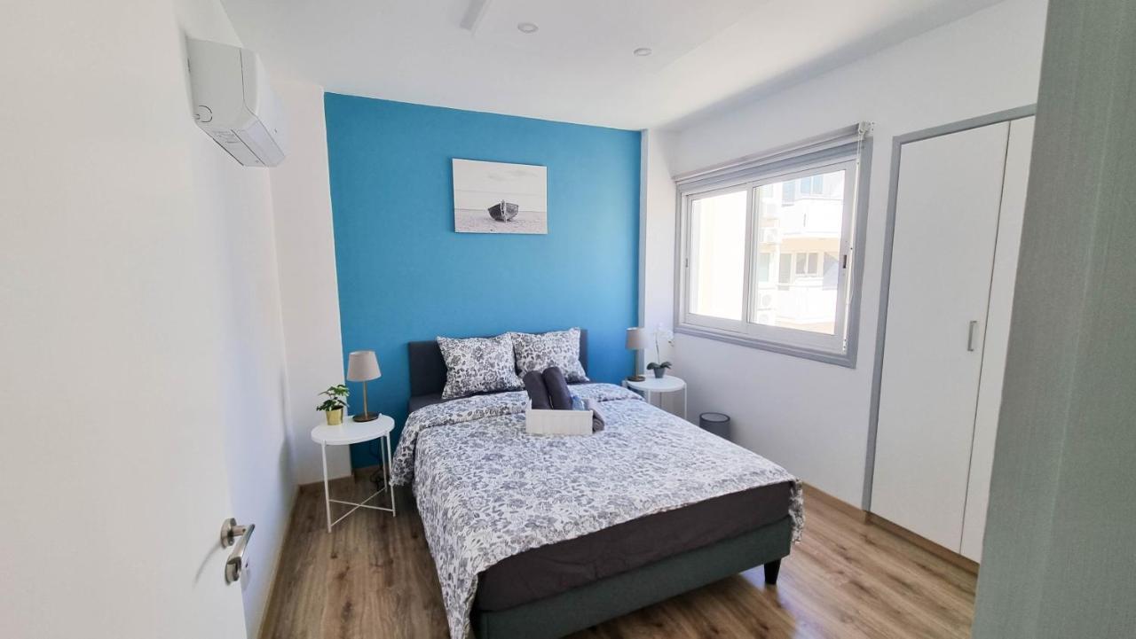 Modern Retreat: 2Br Stylish Apt With Comfy Rooms! Smart Tv With 200Mbps Internet Larnaca Exteriér fotografie